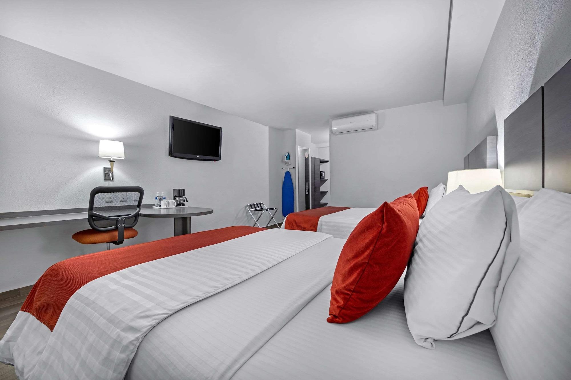 Hotel Bewow Queretaro Ngoại thất bức ảnh
